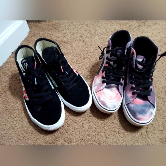 Vans - Picture 6 of 9